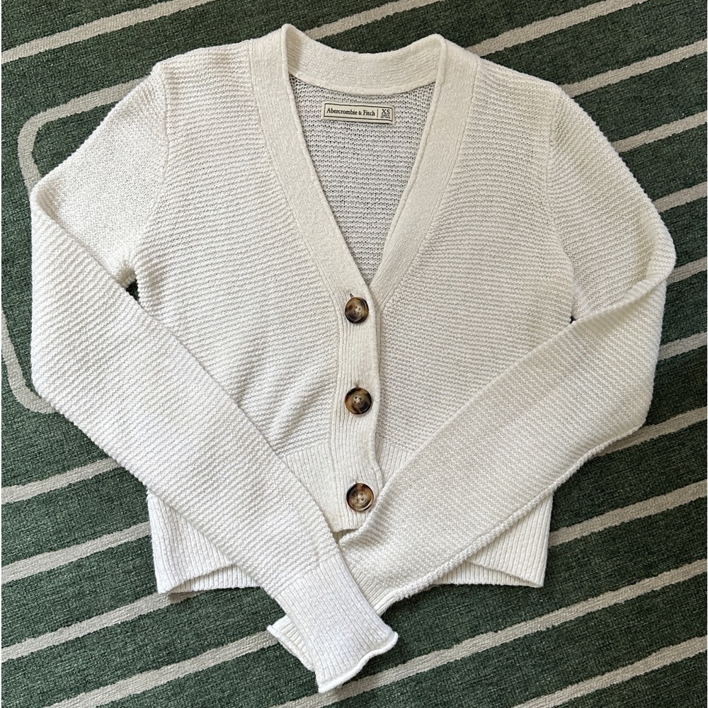Abercrombie White Cardigan XS